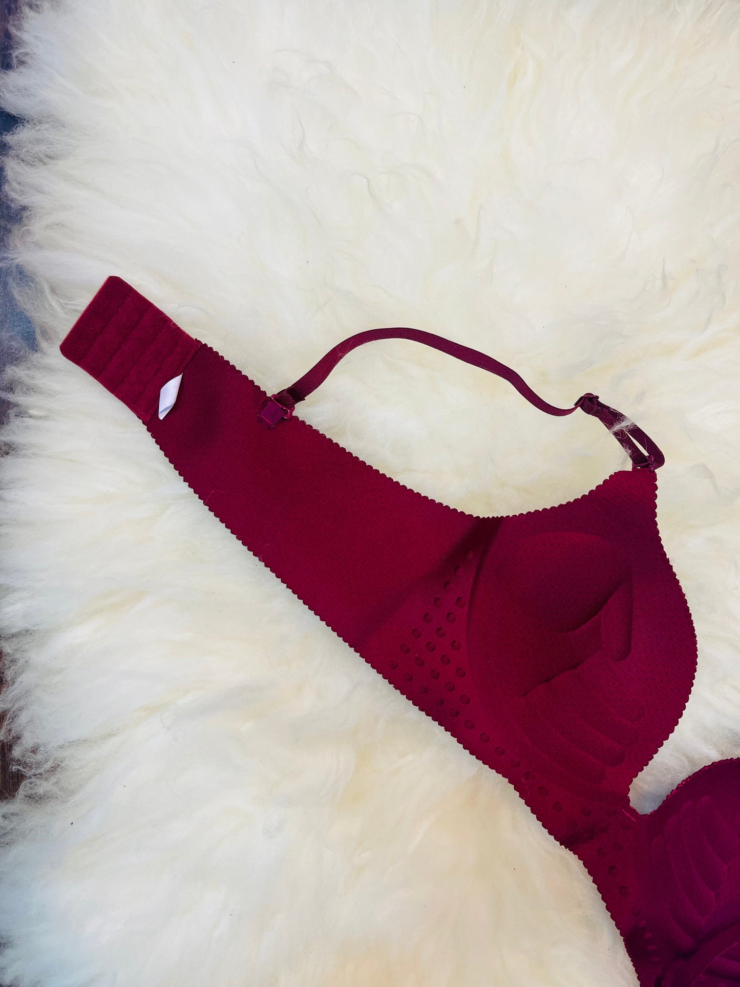 Truekind® Imported Seamless Padded Push-up Bra - Maroon Edition 🎁