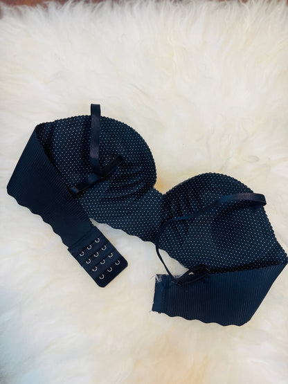 Truekind® Imported Seamless Floral Pattern Padded Bra – Black Edition 🎁