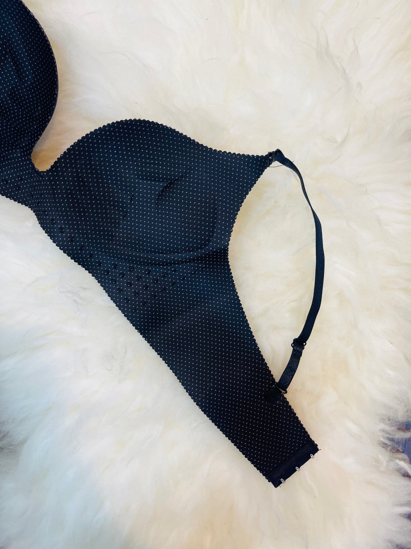 Truekind® Imported Seamless Padded Push-up Bra - Black Edition 🎁