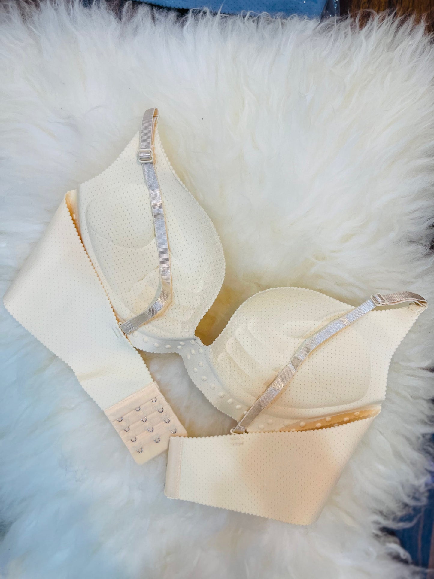 Truekind® Imported Seamless Padded Push-up Bra - Cream Edition 🎁