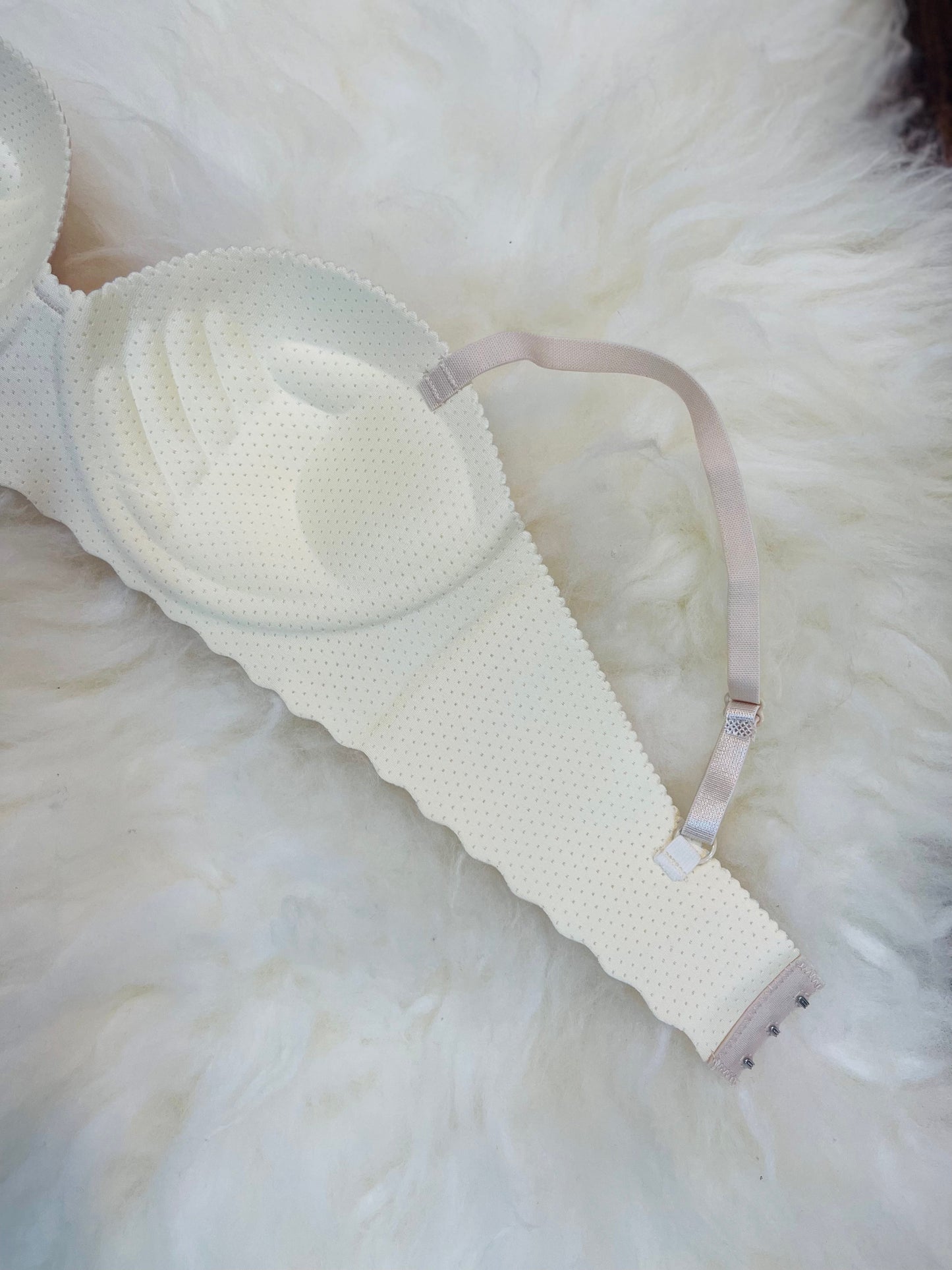 Truekind® Imported Seamless Floral Pattern Padded Bra – Light Edition 🎁