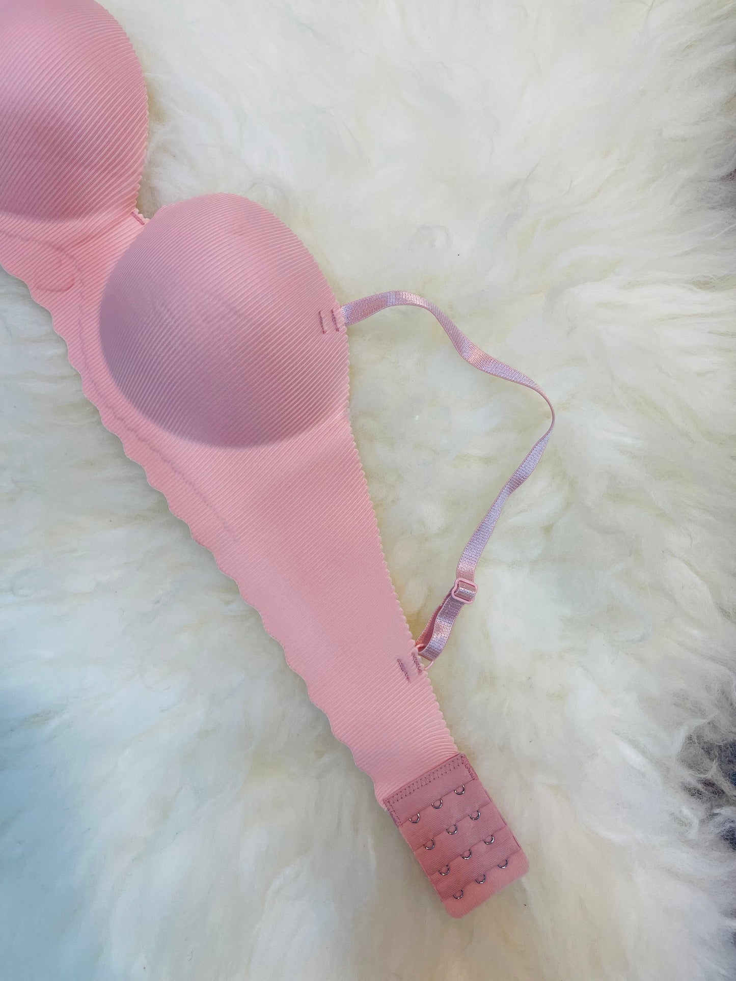 Truekind® Imported Seamless Floral Pattern Padded Bra – Pink Edition 🎁